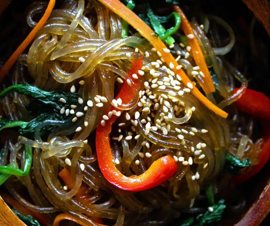 Glass Noodles vs Rice Noodles: A Guide to Asian Noodle Choices