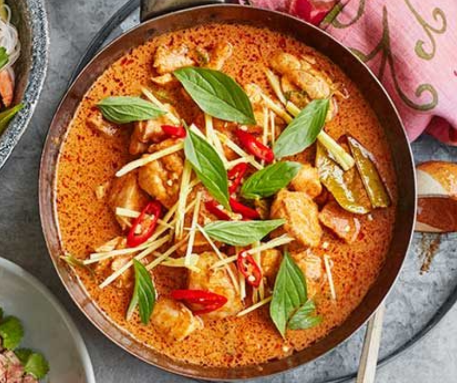 Red Curry vs Yellow Curry: A Colorful Comparison of Thai Curries