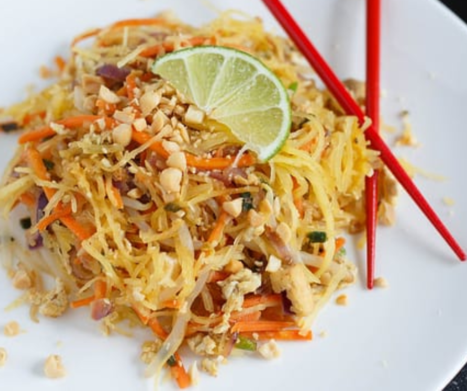 Innovative Twist: Pad Thai with Spaghetti Squash